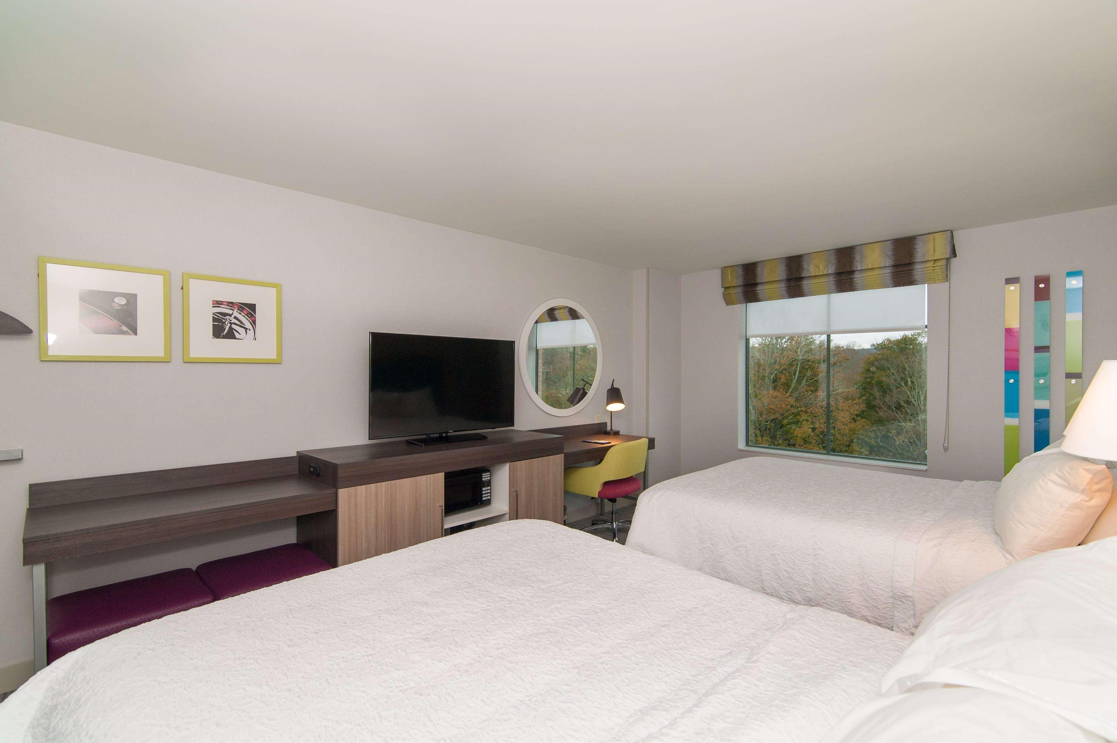 Hampton Inn Norwich Exterior foto
