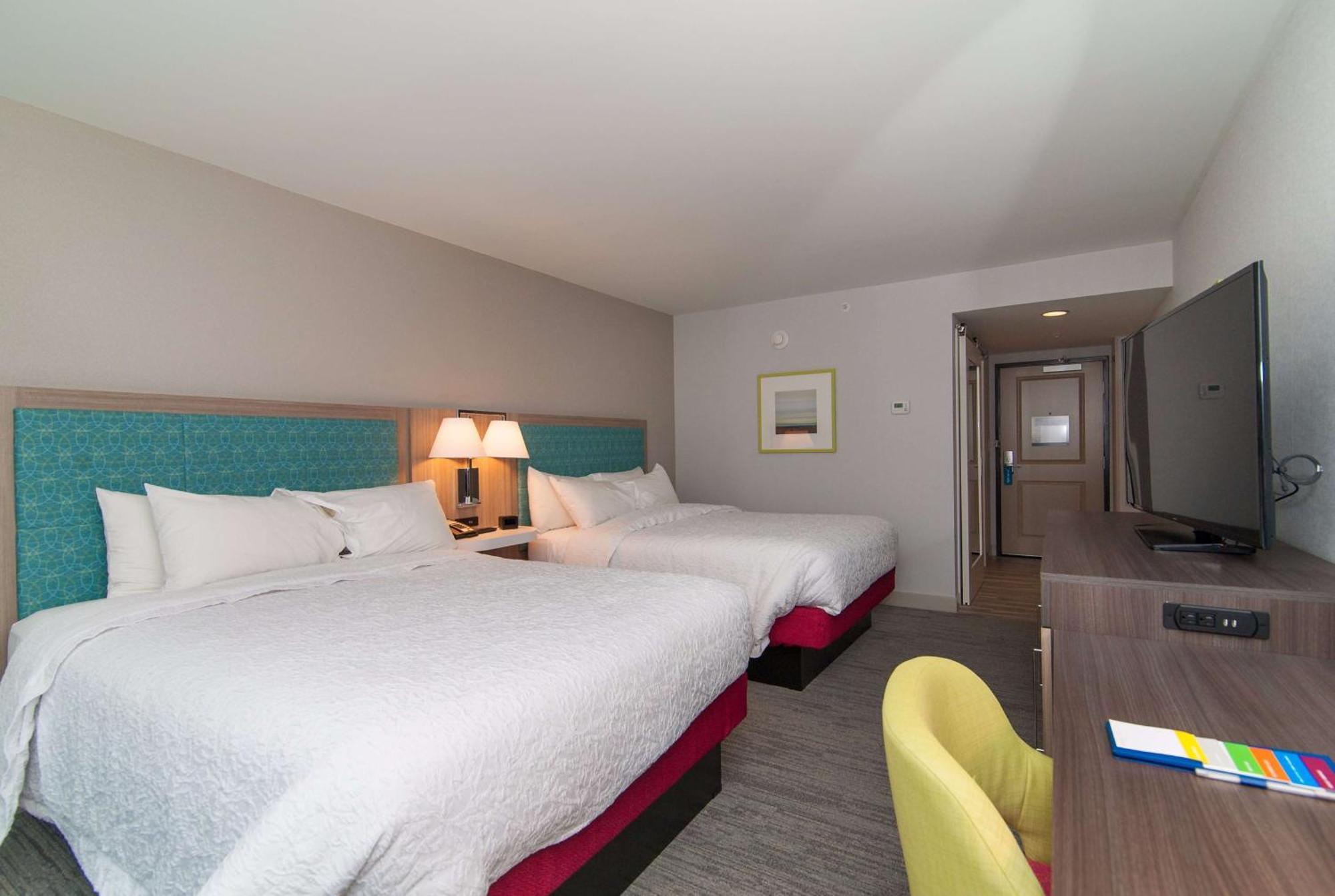 Hampton Inn Norwich Exterior foto